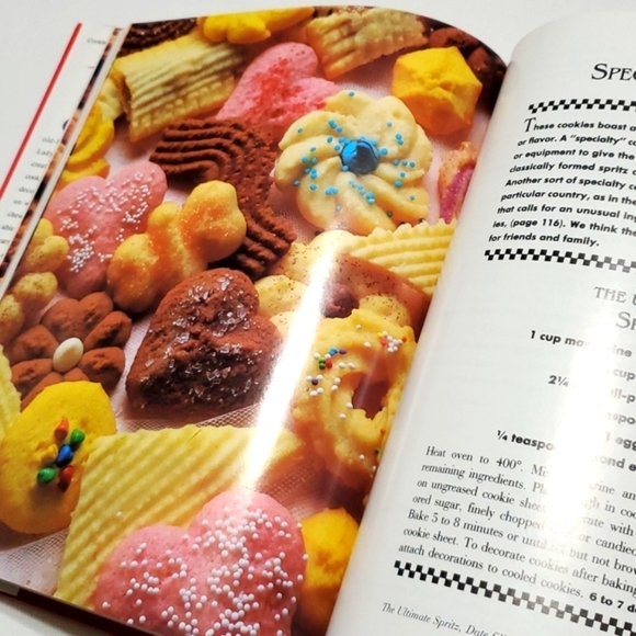 Betty Crocker's Ultimate Cookie Book Hard Cover 100s of Cookie Recipes - Picture 10 of 16